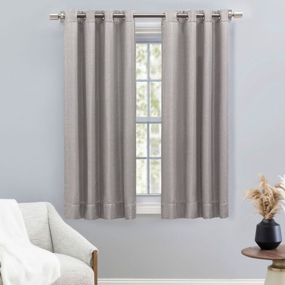 Ricardo Grasscloth Lined Grommet Panel w/Wand 54x45 Ash